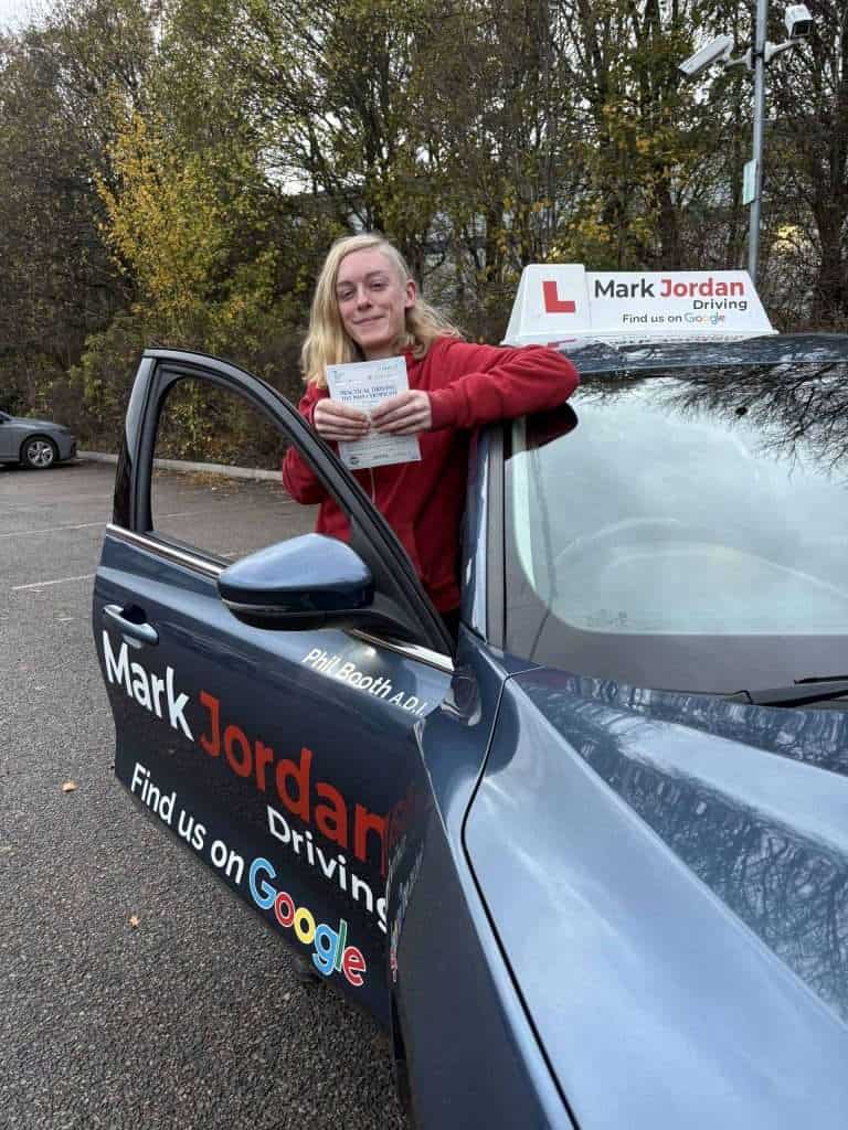Driving instructors in swadlinocte, olivia passing her driving test with Mark Jordan Driving School