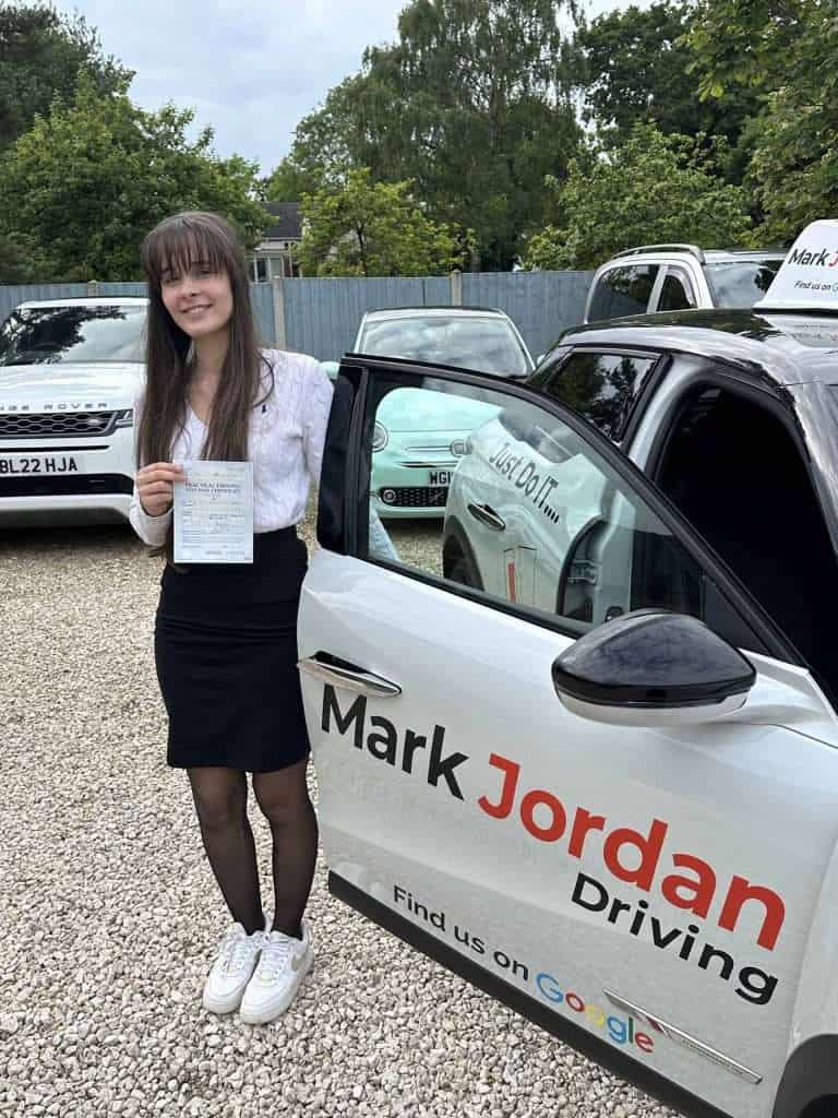 Katie-from-Burton-on-Trent-having-driving